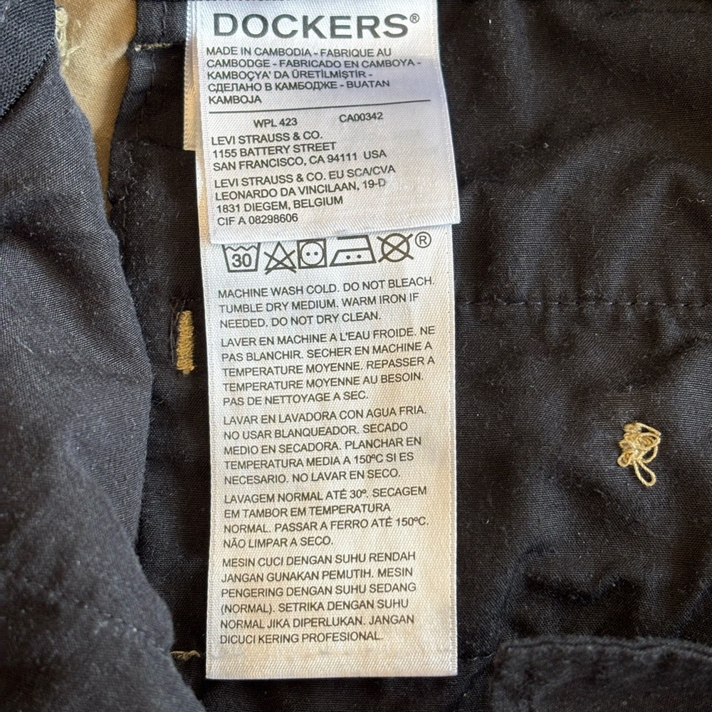 Dockers Men's Light Tan Chinos - Picture 6 of 11